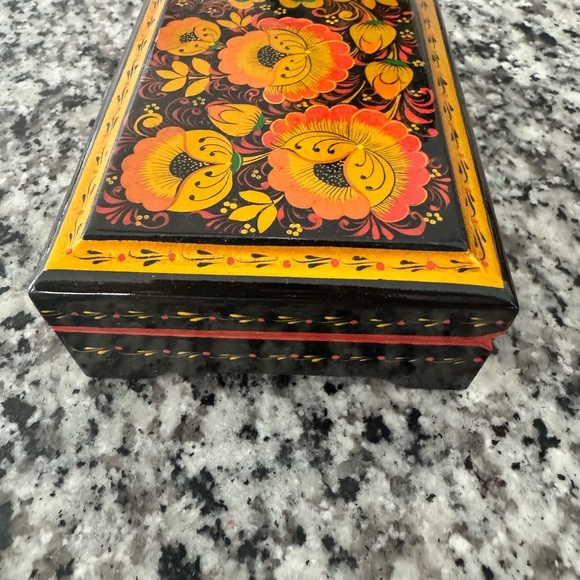Khokhloma Jewelry Box - Picture 2 of 5